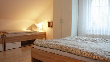 3 Schlafzimmer, Bügeleisen/Bügelbrett, Reisekinderbett, kostenloses WLAN