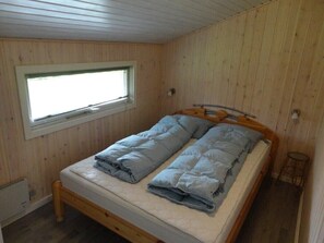 3 chambres, fer et planche à repasser, Wi-Fi gratuit