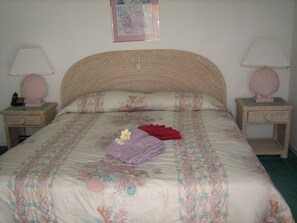 3 quartos, ferros/tábuas de passar roupa, Wi-Fi, roupa de cama