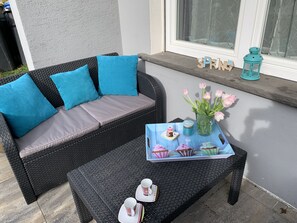 Terrace/patio - Modern apartment on the Moselle, near Cochem, between Koblenz + Trier (Pommern)