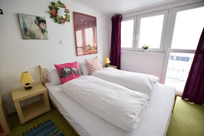 1 bedroom, iron/ironing board, WiFi, bed sheets