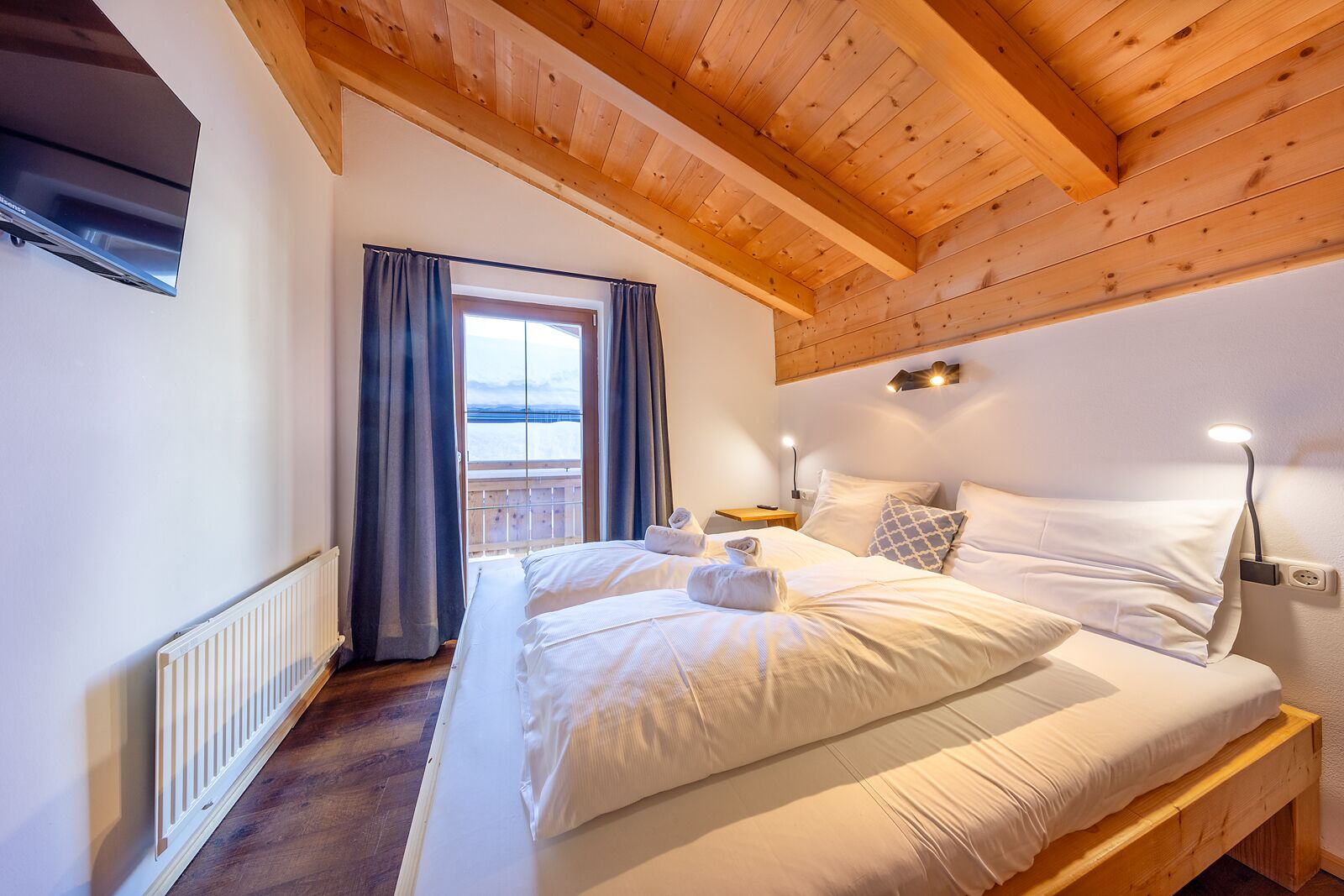 3 dormitorios, tabla de planchar con plancha, cuna de viaje y wifi