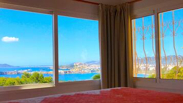 2 dormitorios, caja fuerte, tabla de planchar con plancha y wifi