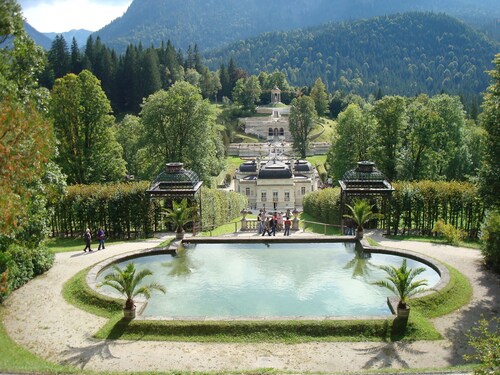 Wonderful apartment, quiet, only 12 kilometers to Oberammergau 