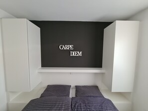 1 bedroom, free WiFi, bed sheets - Centrally located and yet quiet, only 120 m from the main beach and promenade (Borkum)