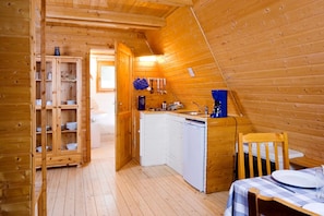 Fridge, microwave