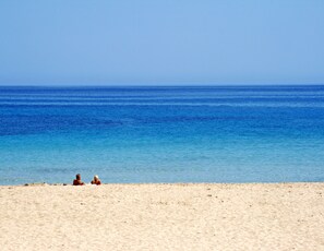 Sun loungers - Detached finca, private pool, panoramic view, terrace with shadow, Internet, (Sineu)