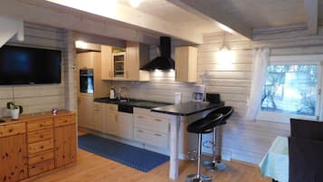 Refrigerador, horno, parrilla de estufa y lavavajillas