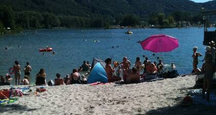 Naturidyll: sonniges Komforthaus zwischen Badesee, Wald und dem Fluss Altmühl