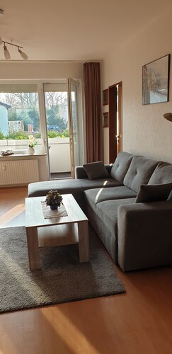 Appartement, rez-de-chaussée, 45m2, pour 4 personnes, place de parking, env. 2 km de la plage