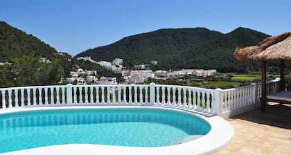 Luxus-Villa -ruhige Lage- Am Strand -Am Ort -Bootscharter-