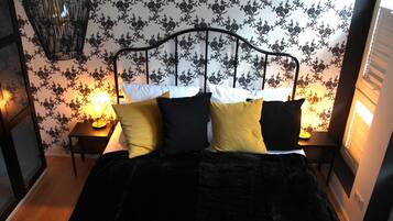 1 bedroom, travel crib, WiFi, bed sheets