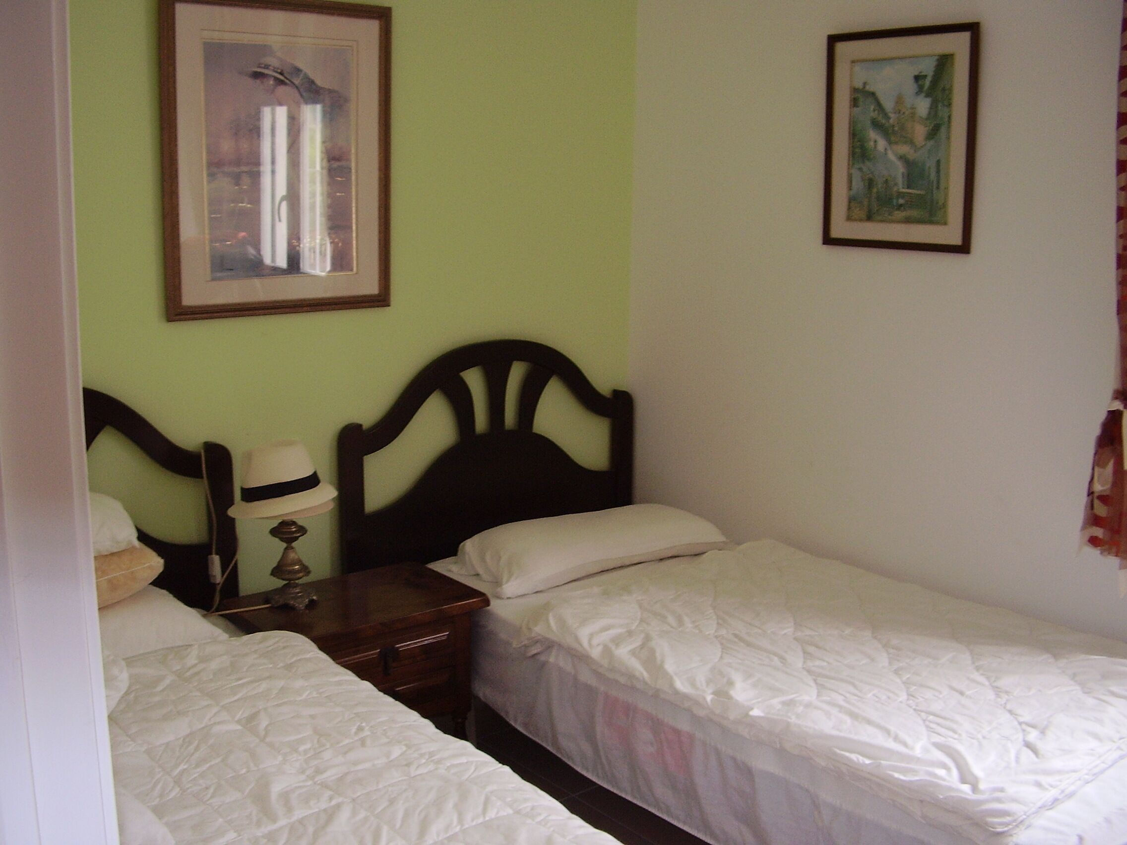 2 slaapkamers, wifi, beddengoed