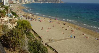 Comfortable bungalow with a Mediterranean flair / Free WiFi