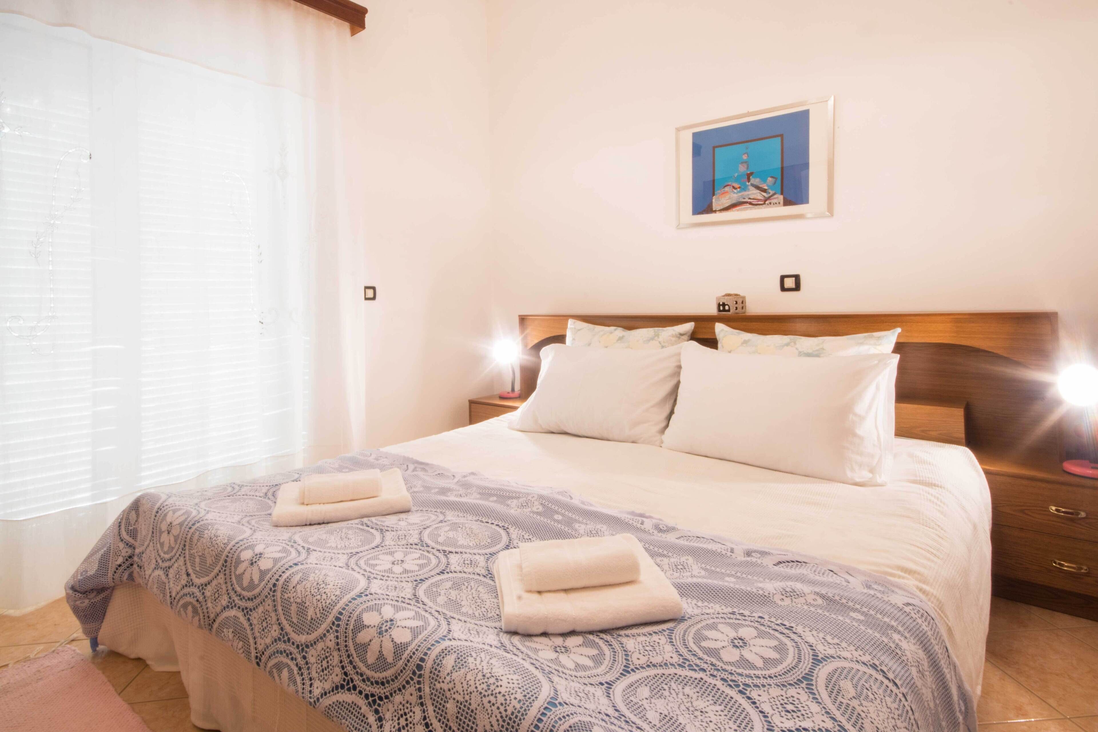 7 室のベッドルーム、アイロン / アイロン台、旅行用ベビーベッド、WiFi (無料)