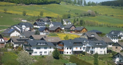 ☀️☀️☀️ cozy apartment with additional room to expand