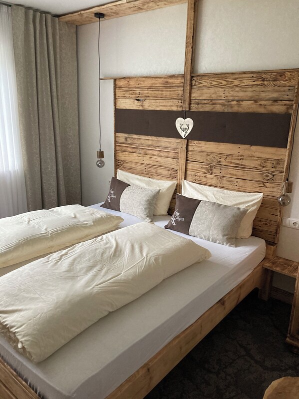 3 bedrooms, iron/ironing board, travel cot, free WiFi - ☀️☀️☀️ cozy apartment with additional room to expand (Willingen)