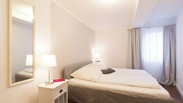 2 bedrooms, Internet, bed sheets