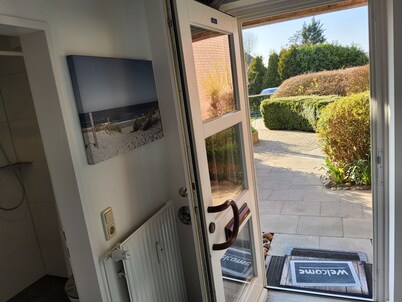 Renovated 2-room apartment, bright and friendly, dogs are welcome