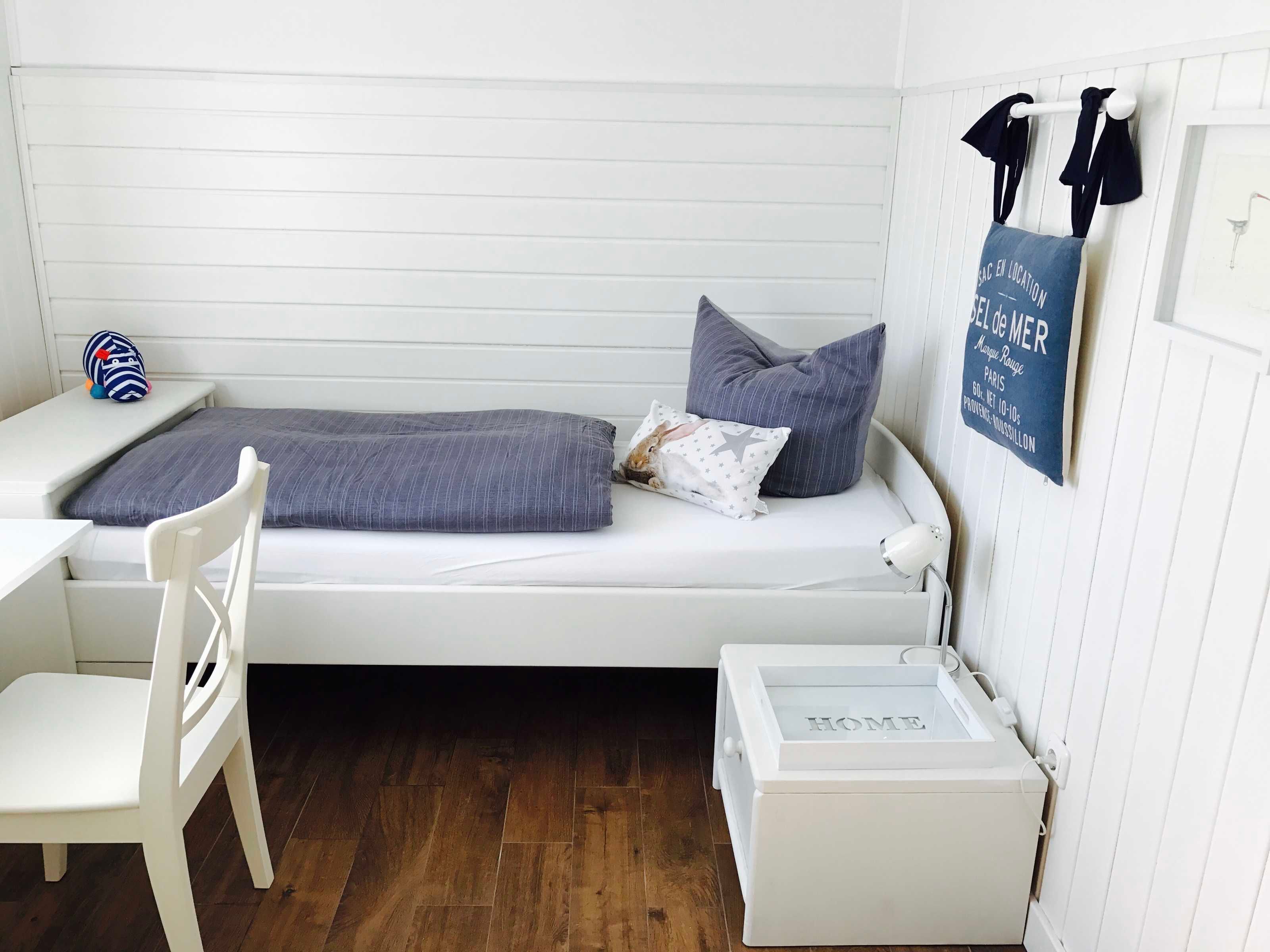 4 Schlafzimmer, Schreibtisch, Reisekinderbett, WLAN