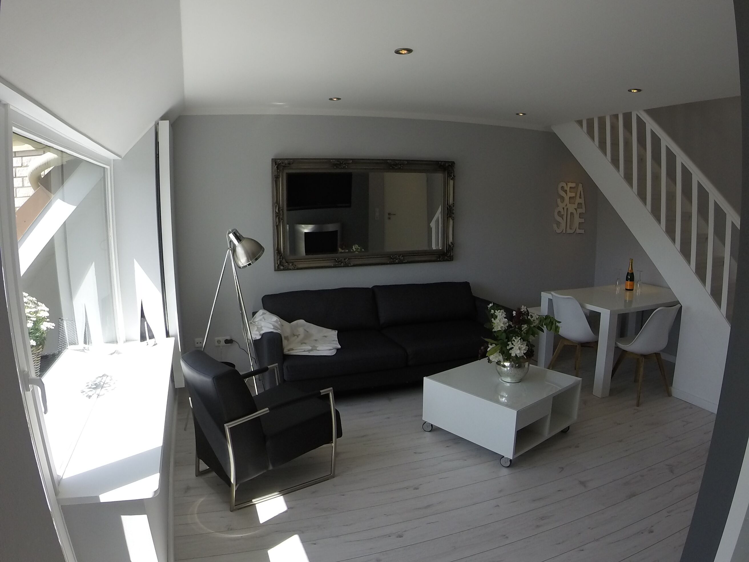  Timmendorfer Strand Seaside 60sqm balcony 80m to the beach WIFI TOP equipped 