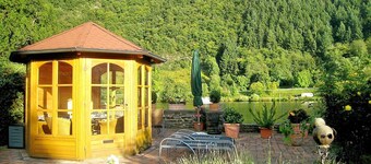 Appartement avec terrasse, à quelques minutes du centre ville, chiens bienvenus
