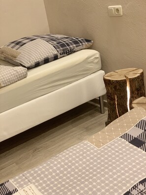 2 Schlafzimmer, Bügeleisen/Bügelbrett, kostenloses WLAN, Bettwäsche