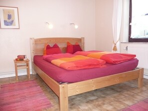 1 Schlafzimmer, Bügeleisen/Bügelbrett, WLAN, Bettwäsche
