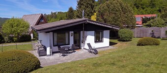 2017 kunnostettu kodikas loma-asunto (bungalow) - yli 3-vuotiaille rentoutumista ja toimintaa