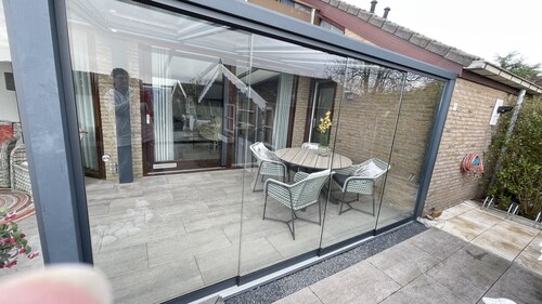 Wohlfühlhaus in Port Greve, mit schönem Garten und viel Privatspähre