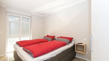 2 sovrum, värdeförvaringsskåp på rummet och strykjärn/strykbräda