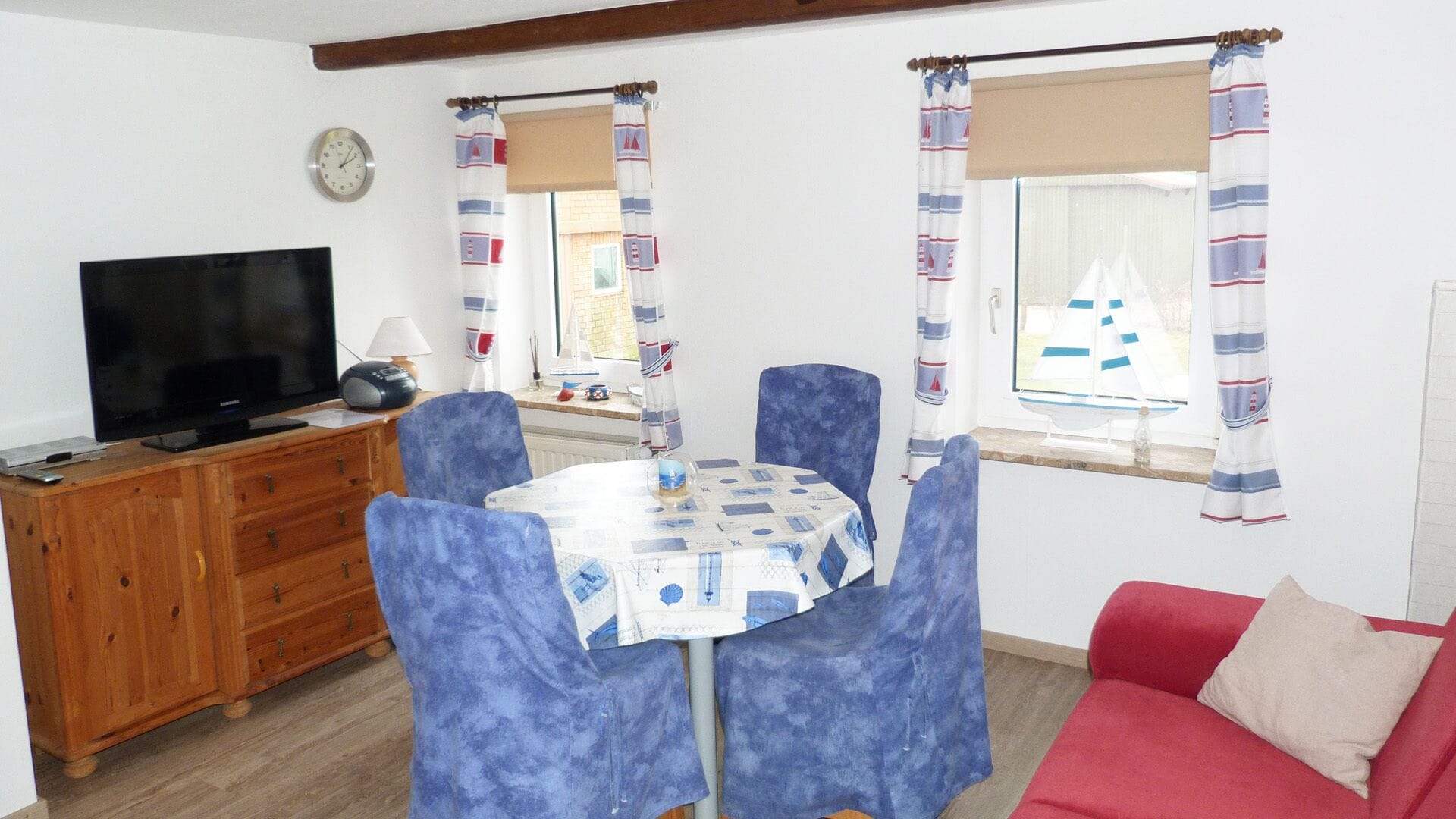 Holidays directly behind the dike in the apartment on the Ferienhof Kohn