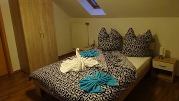 3 bedrooms, iron/ironing board, travel cot, WiFi