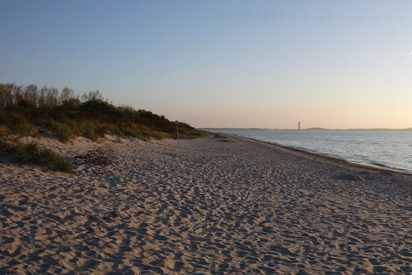 Beach nearby, sun-loungers
