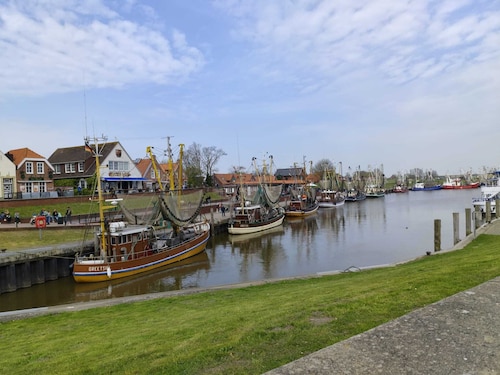 Our apartment is located in a quiet side street on the upper floor