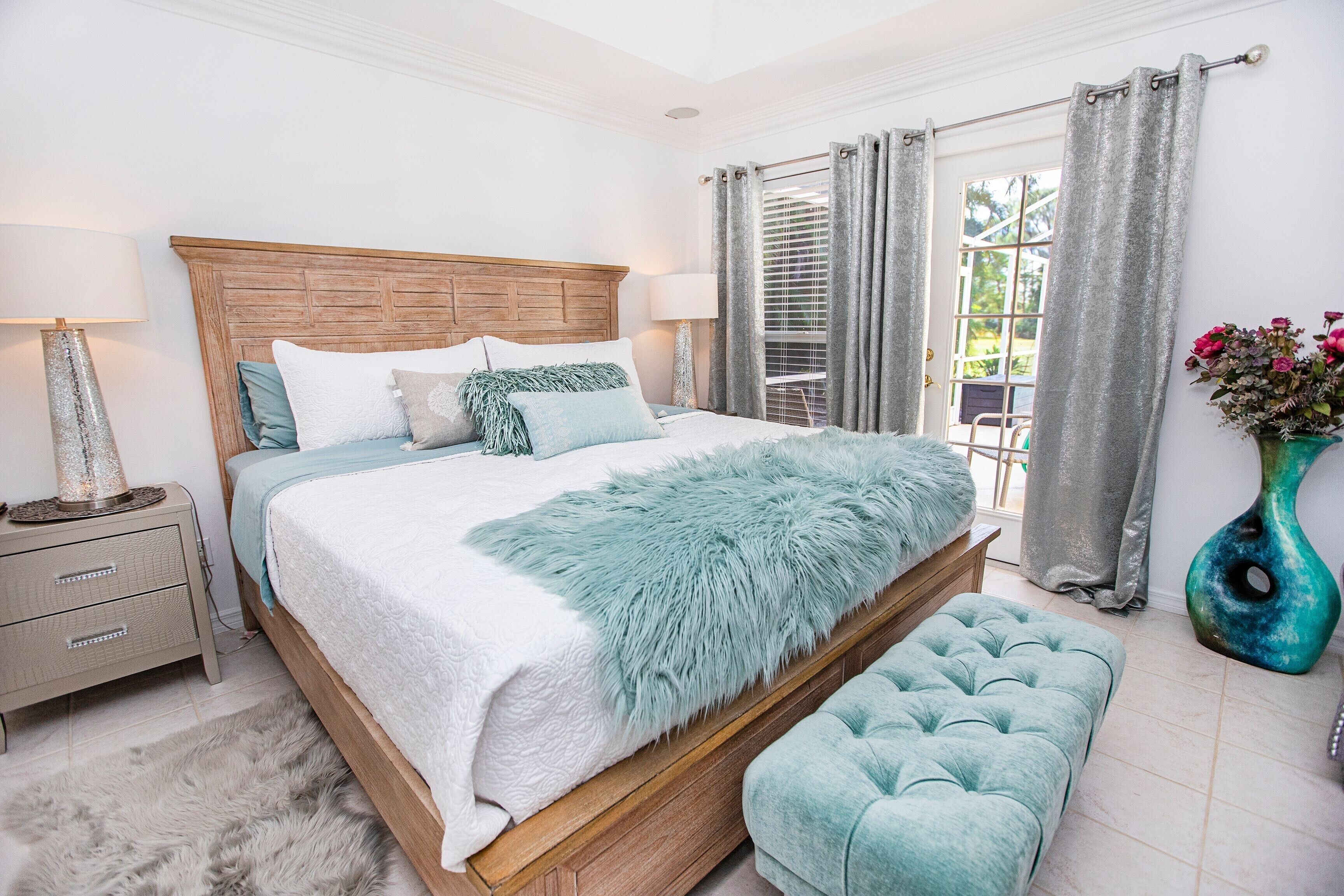 4 Schlafzimmer, Schreibtisch, Bügeleisen/Bügelbrett, Reisekinderbett