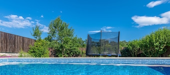 LAST MINUTE -30%! Villa met een privézwembad, prachtige tuin, rustige omgeving