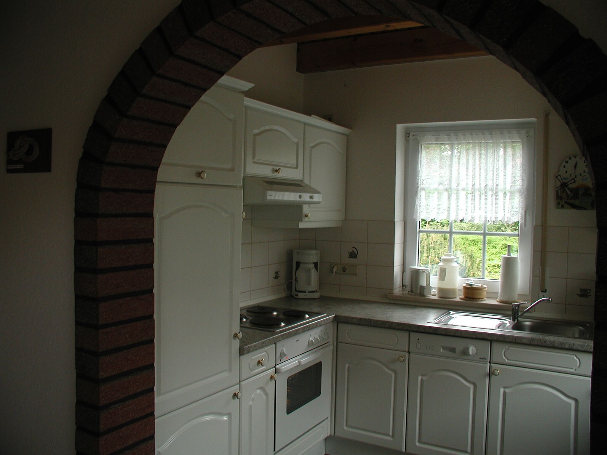 Quietly located non-smoking holiday bungalow with garage in the countryside