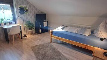 3 chambres, coffres-forts dans les chambres, bureau, Wi-Fi gratuit