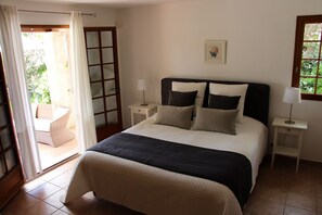 3 chambres, fer et planche Ă repasser, lit parapluie, Wi-Fi gratuit