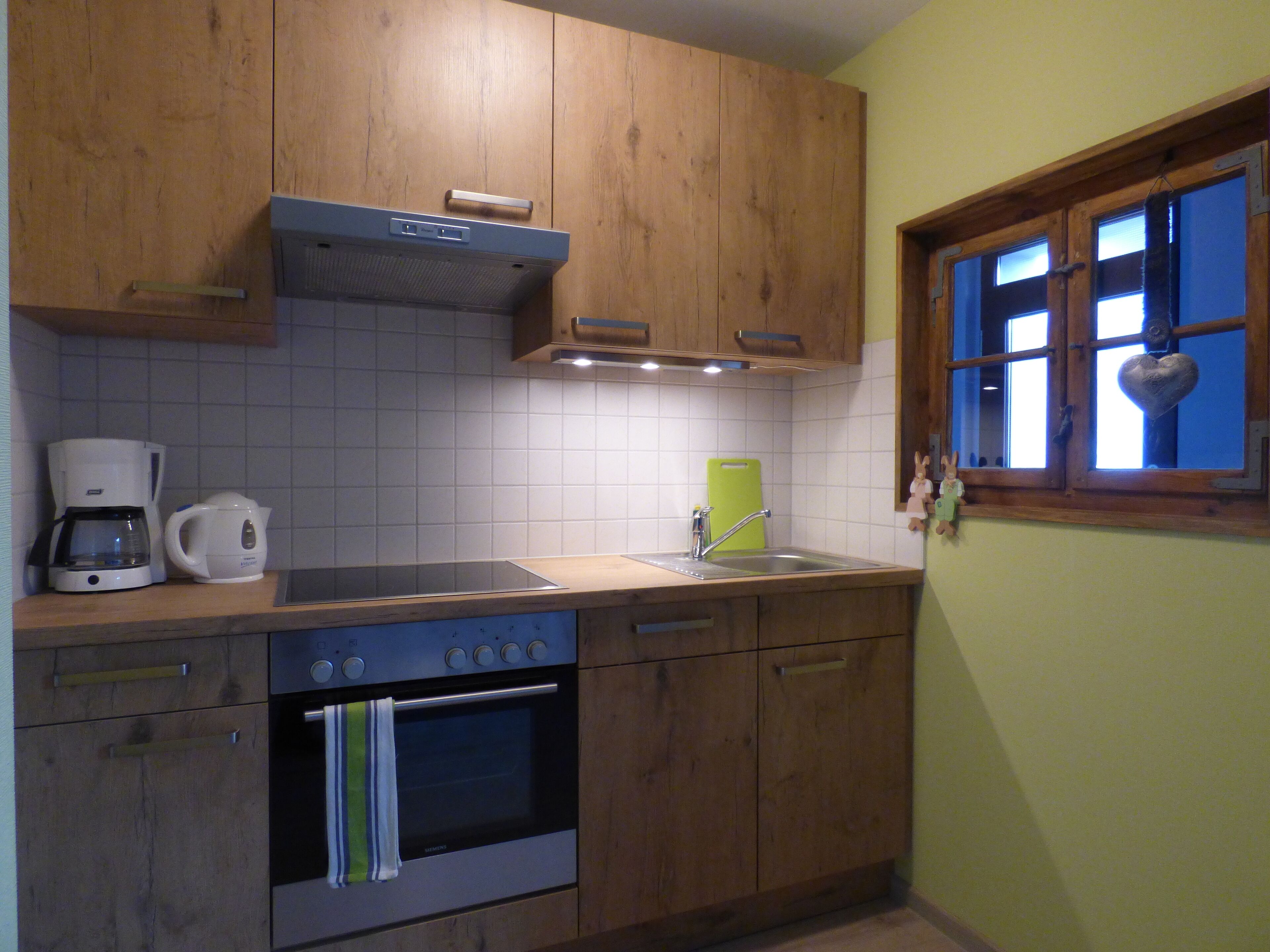 Apartment on a four-sided courtyard with a large garden and swimming pond