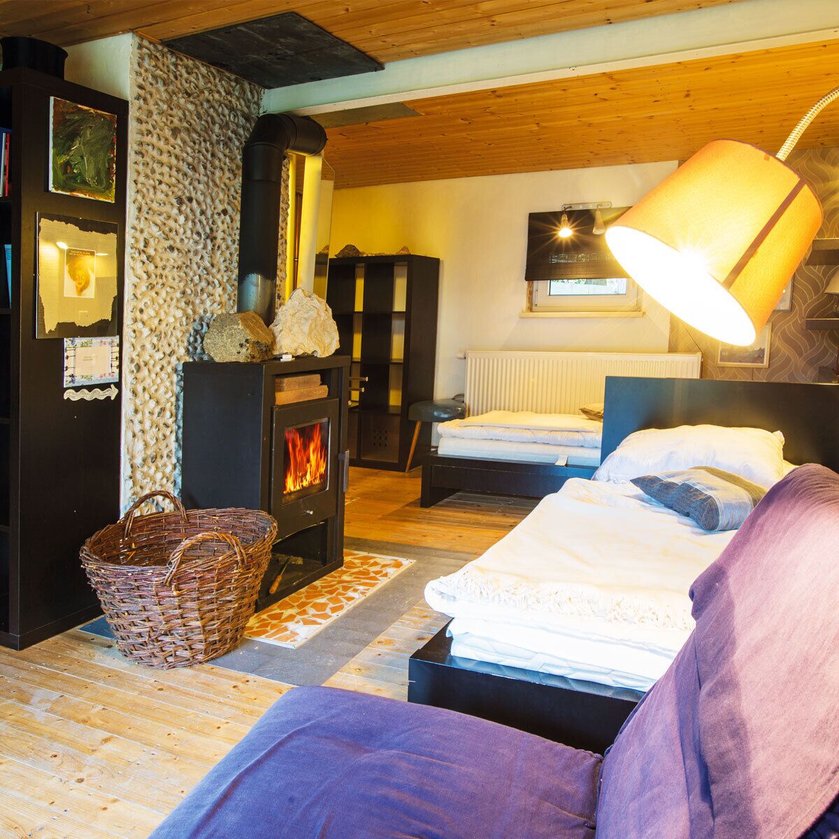 3 bedrooms, travel crib, free WiFi, bed sheets