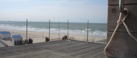 Vlak bij het strand
