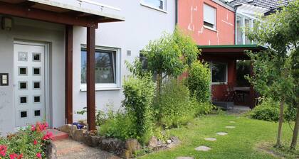 Ferienwohnung Garten - Ferienwohnung Christin