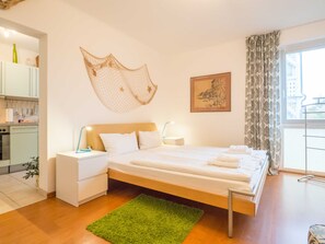 1 Schlafzimmer, Bügeleisen/Bügelbrett, Reisekinderbett, WLAN