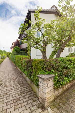 Property grounds - Apartment with a View – modern living above the rooftops (Wörth am Rhein)