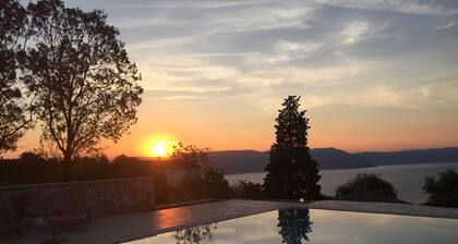 Villa Primela with breathtaking sea views and private pool