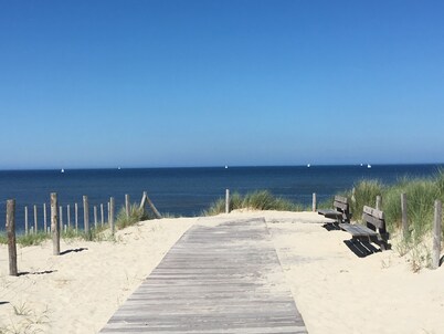 Detached holiday home in picturesque Noordholland, close to the beach