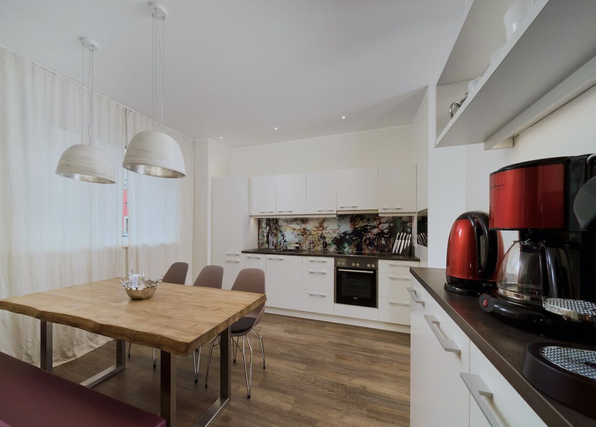 Luxury Apartment HB I centrally located newly renovated