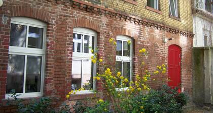 Wohnung über 2 Stockwerke in Kreuzberger Remise